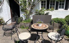 Charming Alps Apartment Perfect For Walk/Cycle/Ski